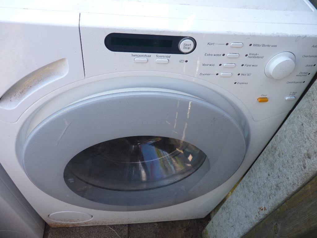 miele wasmachine, Witgoed en Apparatuur, Wasmachines, Ophalen, Gebruikt, Energieklasse A of zuiniger, 85 tot 90 cm