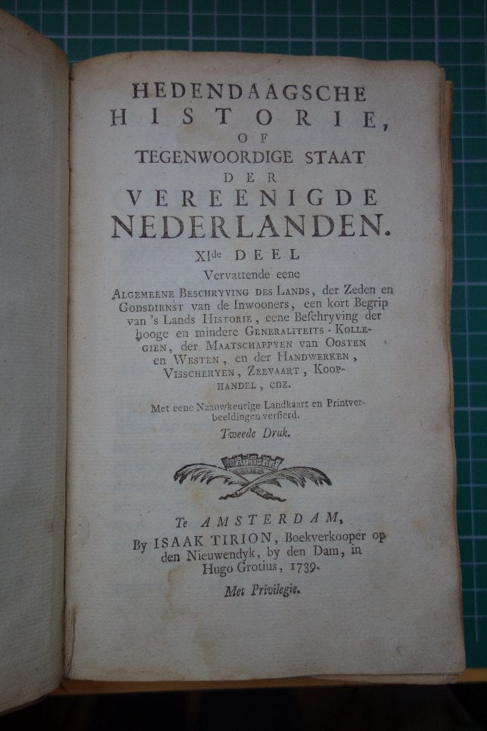 Hedendaagse Historie of Tegenwoordige Staat der Verenigde NL, Antiek en Kunst, Ophalen of Verzenden, Diverse auteurs