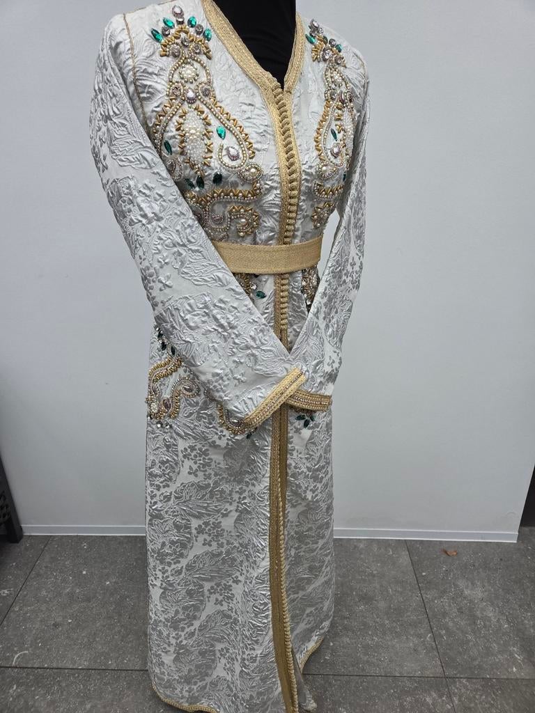 Marokkaanse Takchita Brokaat Gouden Sfiffa (Kaftan, Jelaba), Ophalen of Verzenden, Zo goed als nieuw, Maat 38/40 (M), Overige typen