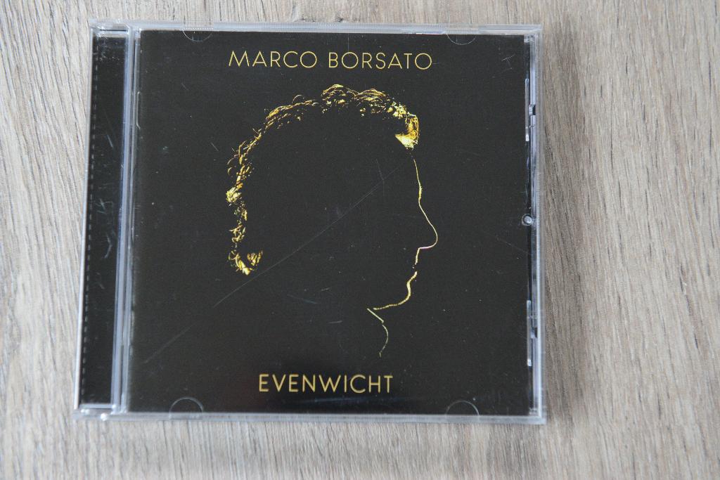 MARCO BORSATO == EVENWICHT 11 geweldige nummers, Verzenden, Zo goed als nieuw, Levenslied of Smartlap