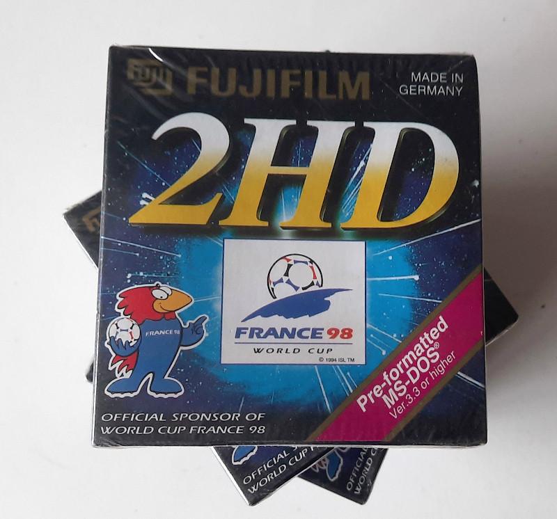 Diskette 3.5" FUJIFILM MF2HD nieuw sealed 10 / 40 stuks, Computers en Software, Herschrijfbaar, Overige typen, Nieuw, Ophalen of Verzenden