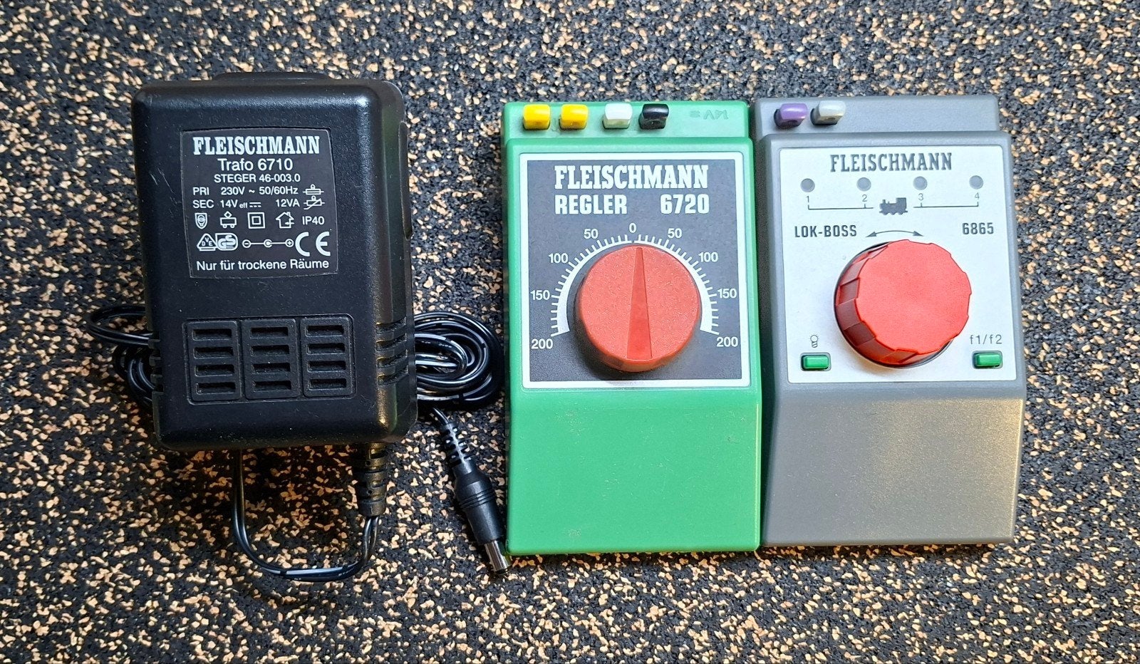 Fleischmann trafo, regelaar en Lok-Boss, Transformator of Voeding, Gebruikt, Gelijkstroom, Fleischmann