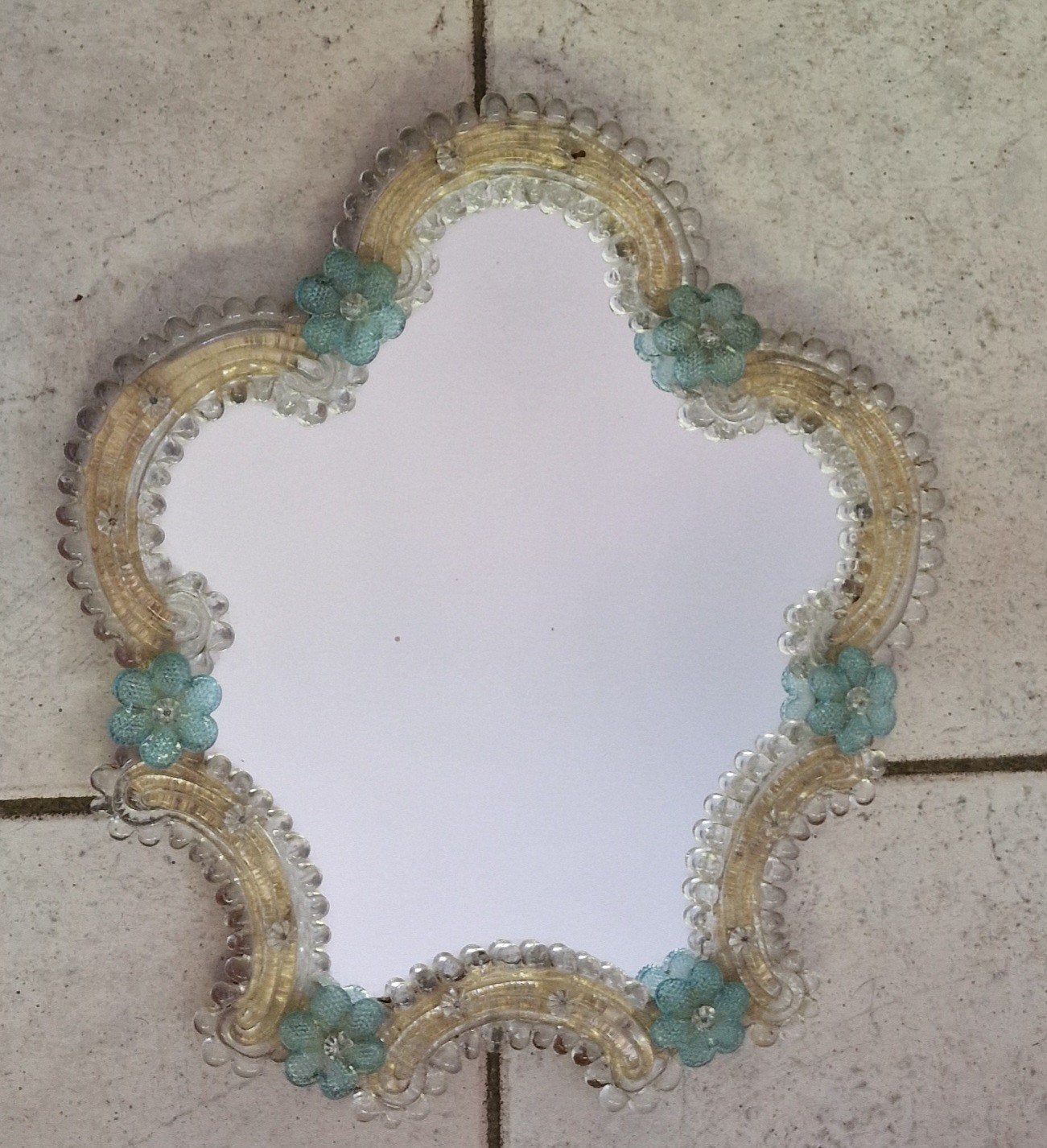 Venetiaanse spiegel murano glas, Antiek en Kunst, Antiek | Spiegels, Ophalen of Verzenden, Overige vormen, Minder dan 50 cm, Minder dan 100 cm