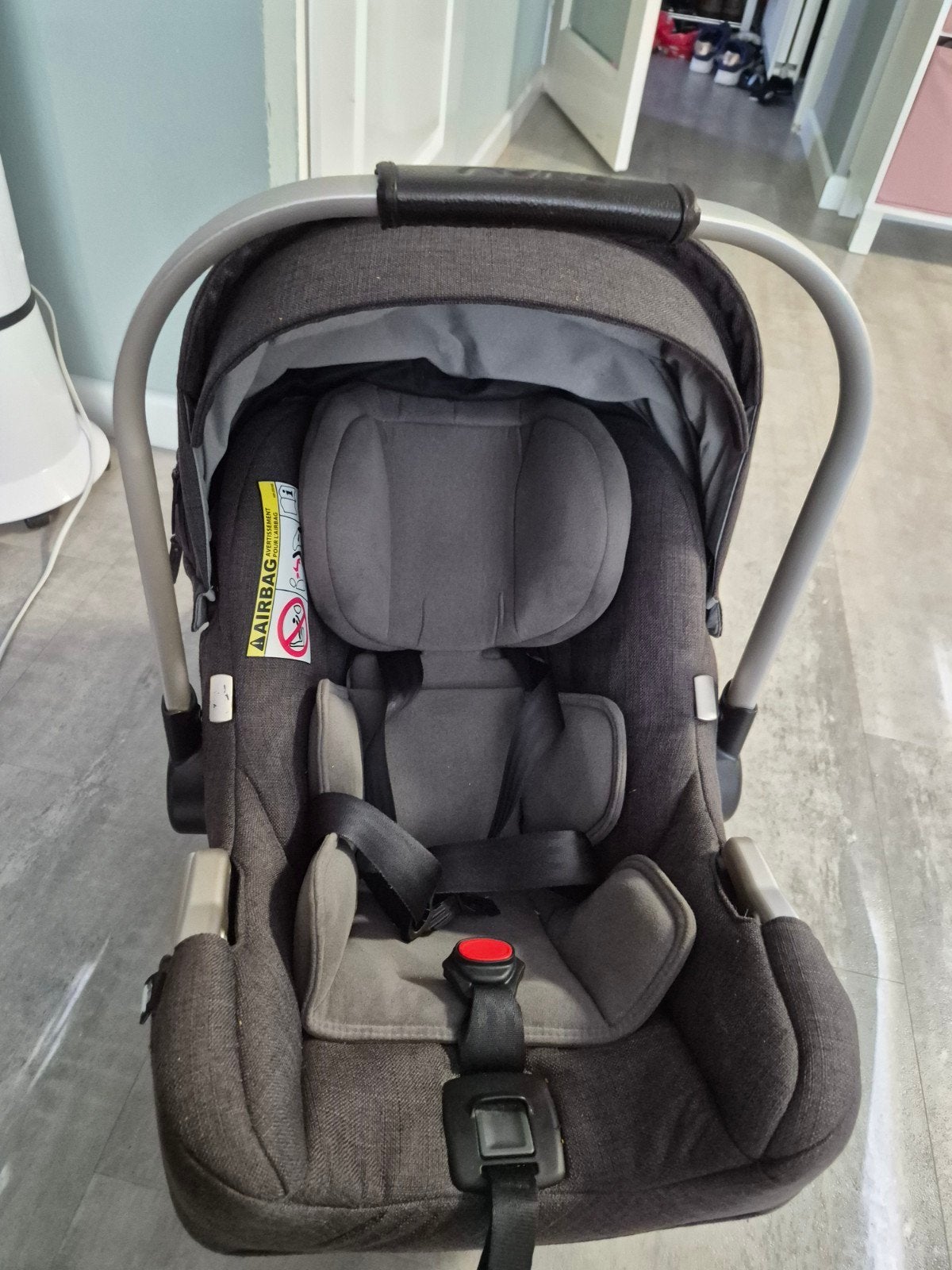 Nuna kinderwagen met autostoeltje en reiswieg, Kinderen en Baby's, Gebruikt, Met autostoeltje, Combiwagen, Ophalen