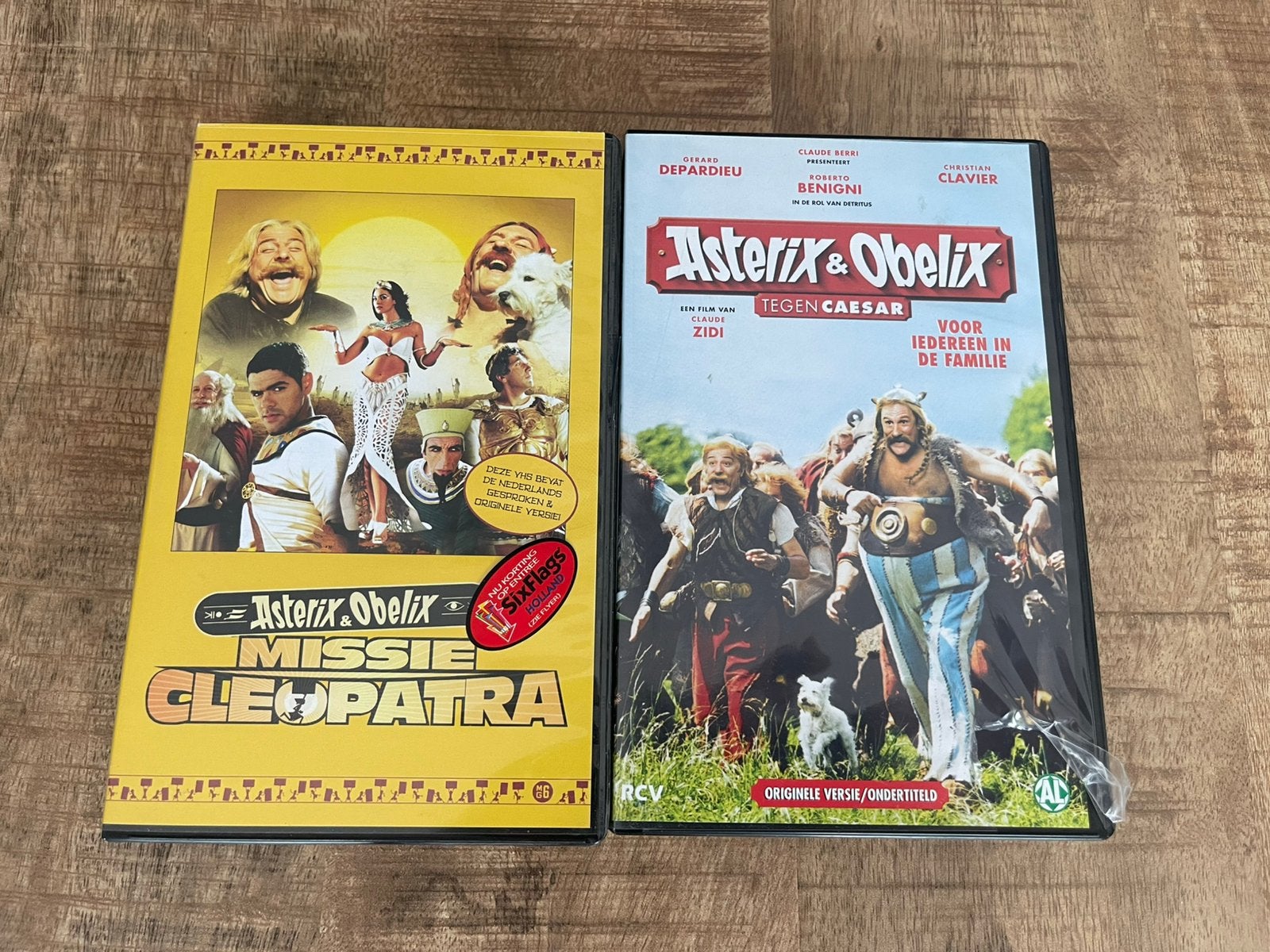 Asterix en Obelix vhs speelfilms origineel nederlands, Alle leeftijden, Zo goed als nieuw, Kinderprogramma of -film, VHS