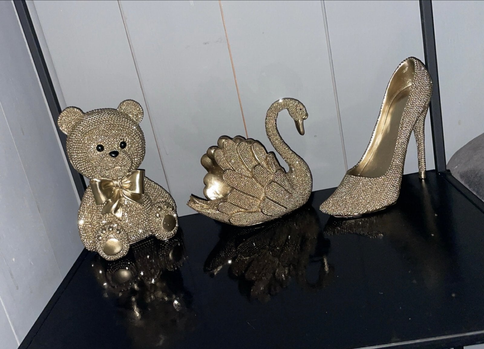 Gouden decoratie set: Beer, Zwaan en Hoge Hak, Overige materialen, Ophalen of Verzenden, Zo goed als nieuw, Goud