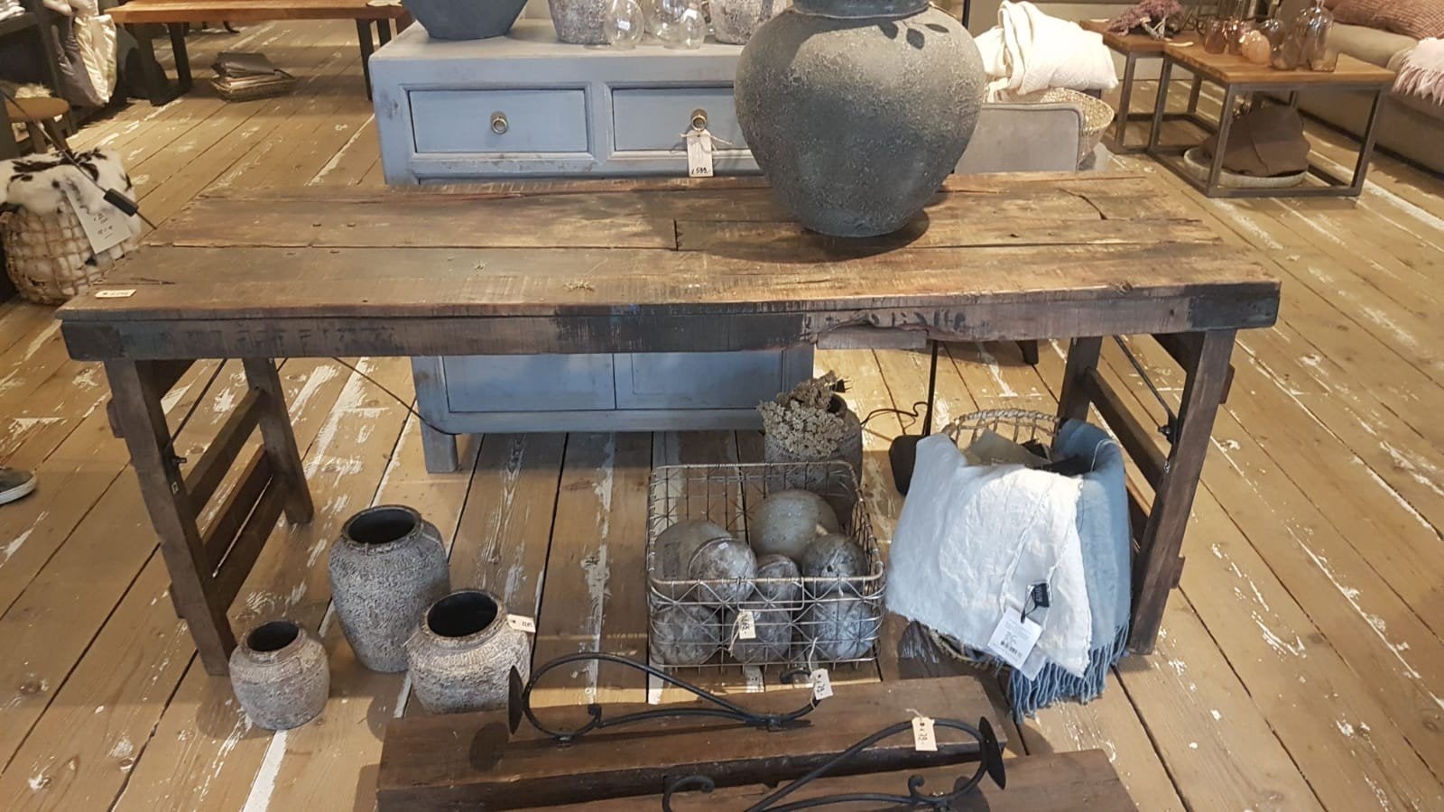Unieke Indiase markttafel - robuust en authentiek, Huis en Inrichting, Ophalen, 150 tot 200 cm, Rechthoekig, Brocante