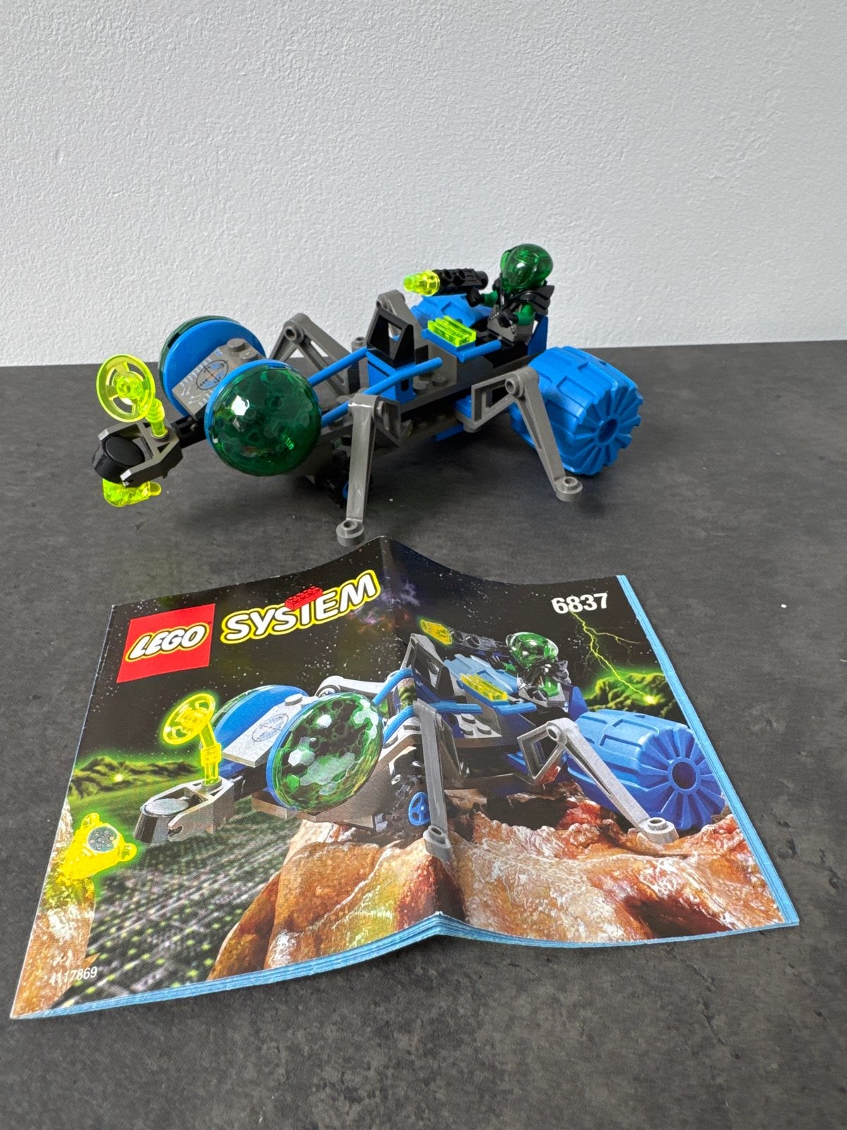 Lego 6837 Cosmic Creeper / Mantis Scavenger met instructies, Gebruikt, Lego, Ophalen of Verzenden, Space