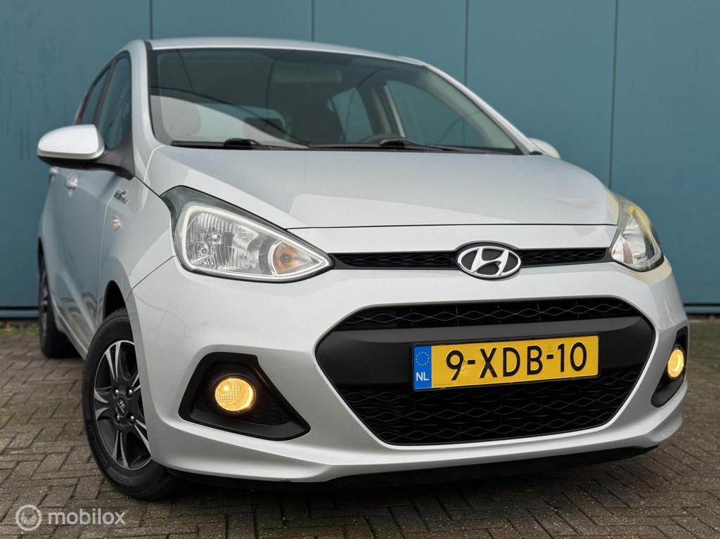 Hyundai i10 1.0i Go! 5Drs Airco Cruise Control Navi LM-Velge, Euro 5, Gebruikt, 31 €/maand, 23 km/l