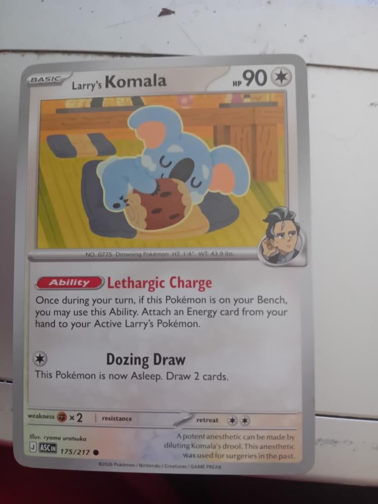 Larry's Komala Pokémon Kaart - 175/217, Ophalen of Verzenden, Zo goed als nieuw, Losse kaart, Foil