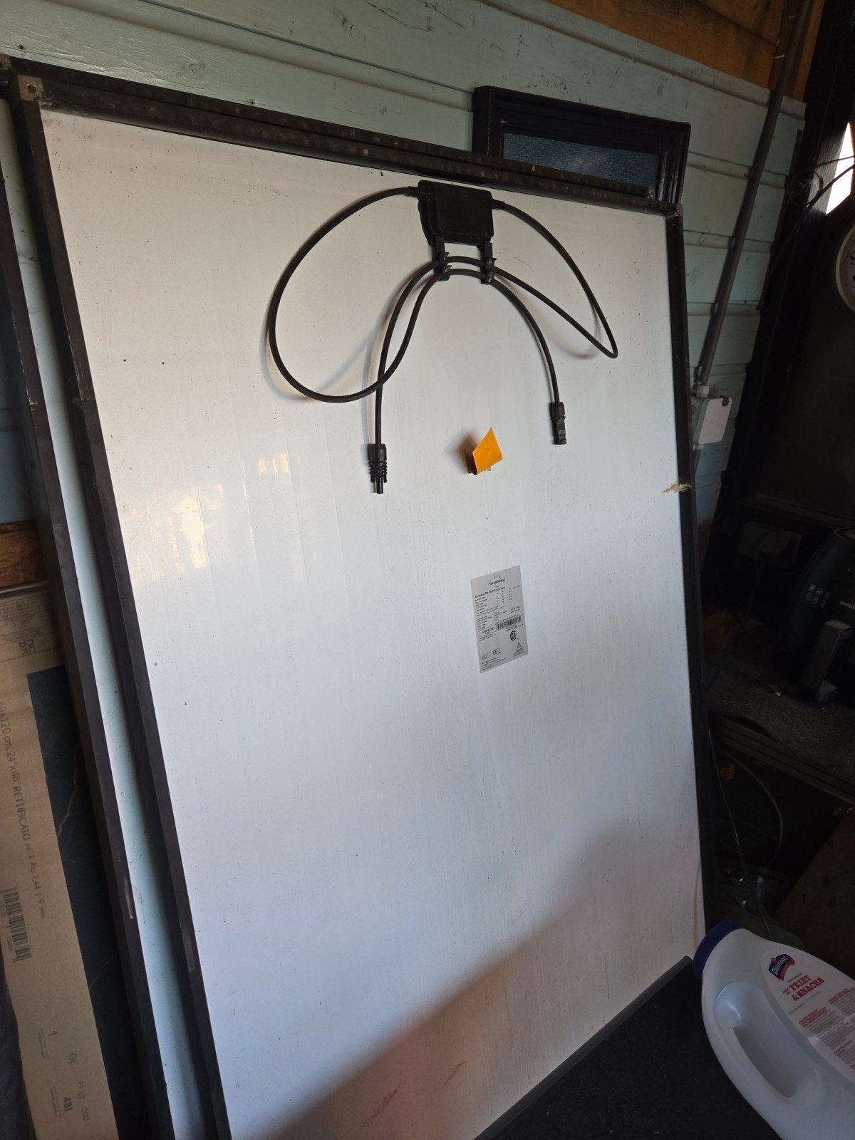 4 zonnepanelen met rails en omvormers, Ophalen, Gebruikt, Compleet systeem, 200 wattpiek of meer