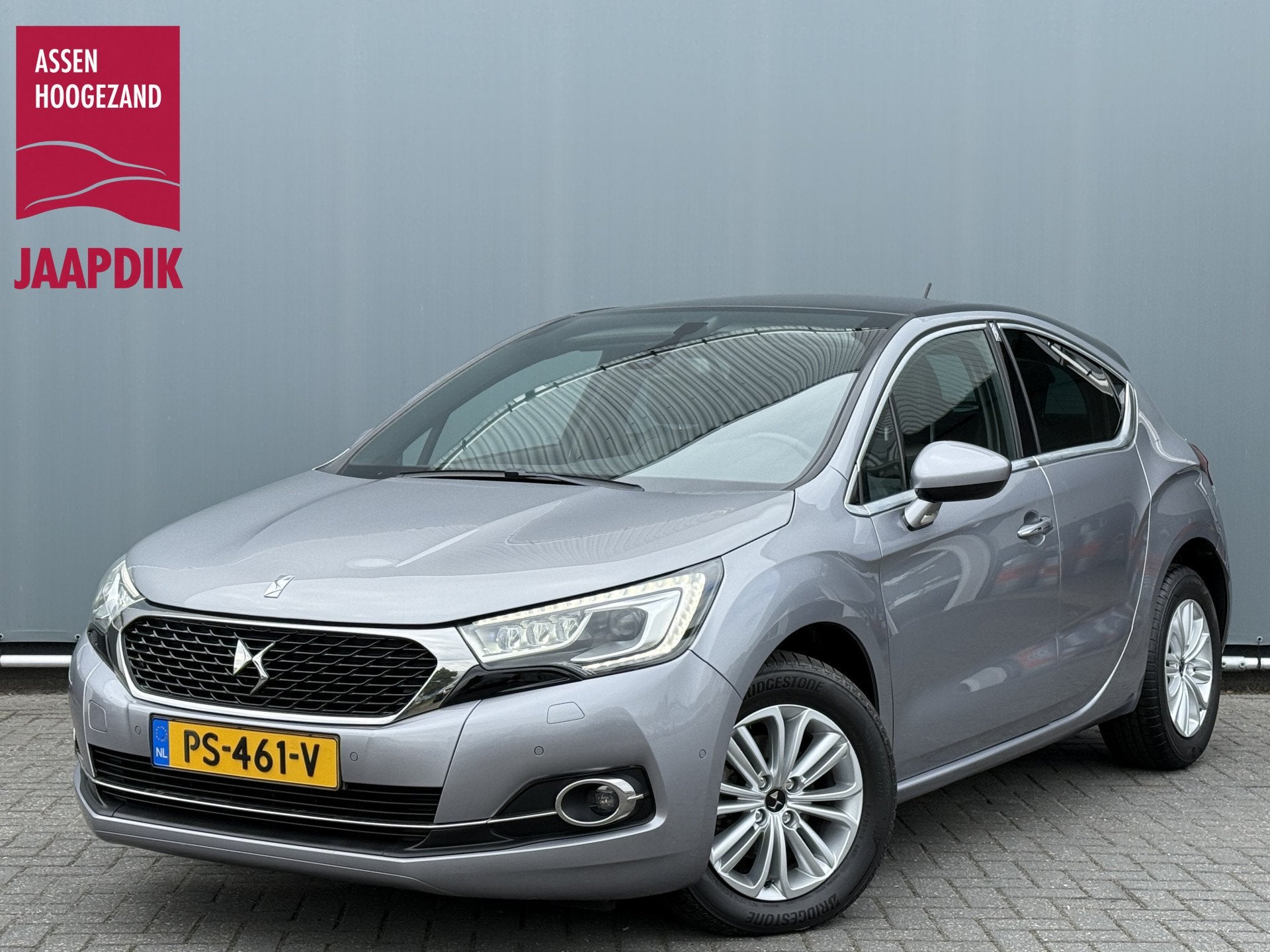 DS DS 4 BWJ 2017 1.2 131 PK Chic | CLIMA | CRUISE | NAVI | C, Auto's, Dealer onderhouden, Gebruikt, 1199 cc, Met garantie (alle)