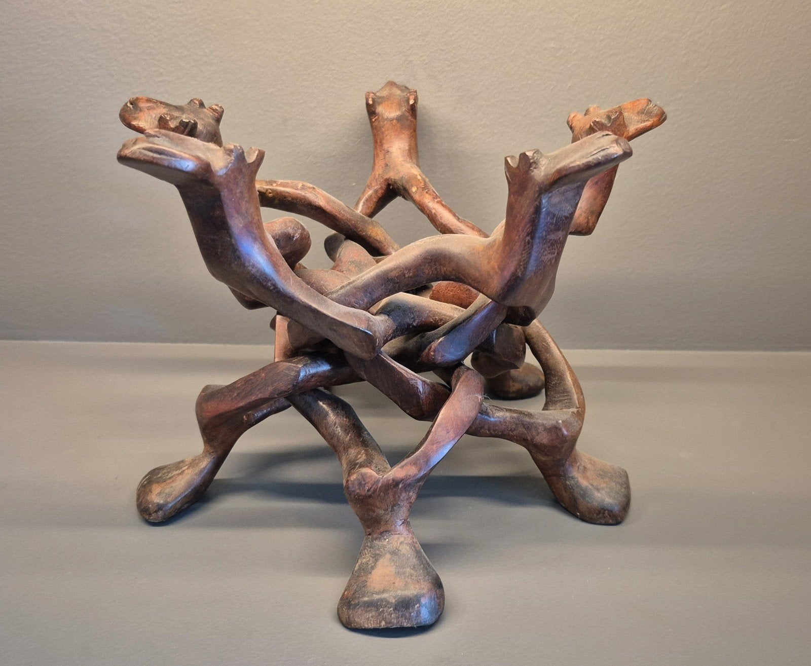 Prachtige vaas standaard van hout / 5 kamelen, Antiek en Kunst, Kunst | Beelden en Houtsnijwerken, Ophalen of Verzenden