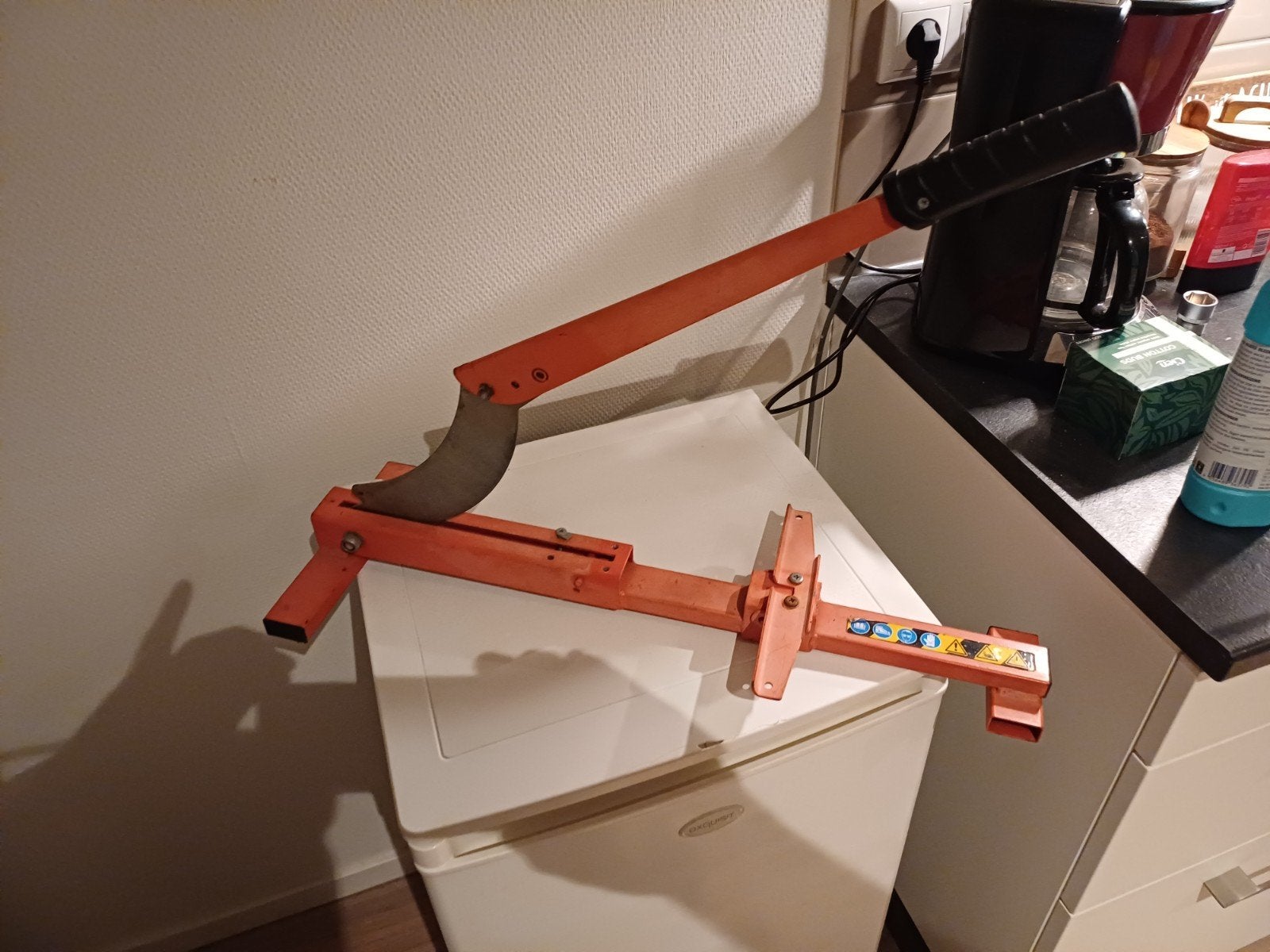 Laminaat handgereedschap, Doe-het-zelf en Verbouw, Gereedschap | Handgereedschap, Ophalen of Verzenden, Gebruikt, Snijgereedschap