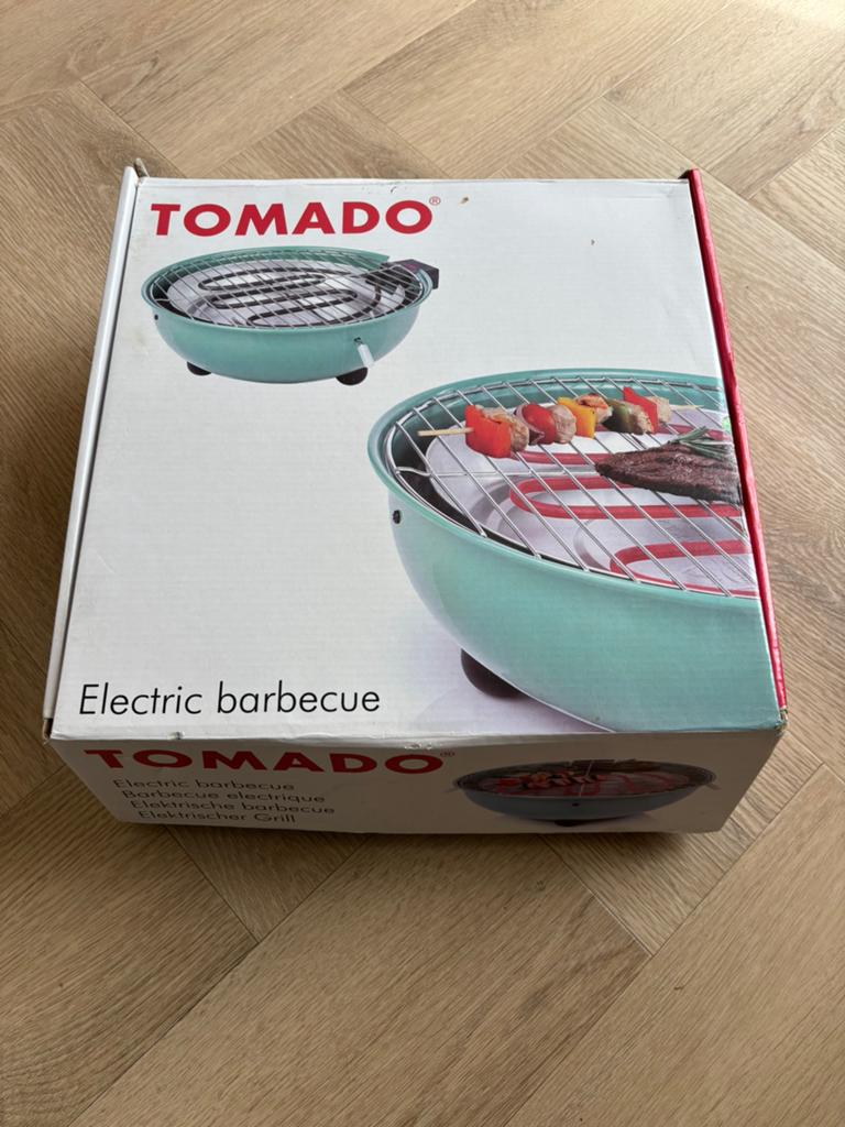Electrische barbecue 1x gebruikt, Tuin en Terras, Elektrische barbecues, Ophalen, Zo goed als nieuw