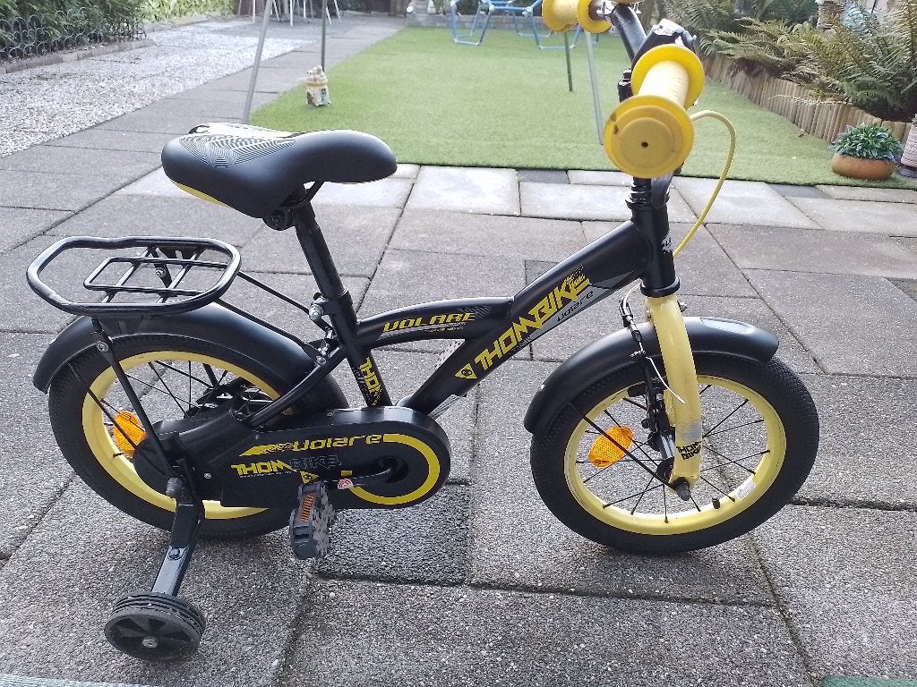 Kinderfietsje 12 inch, Ophalen, Terugtraprem, Zijwieltjes, Gebruikt