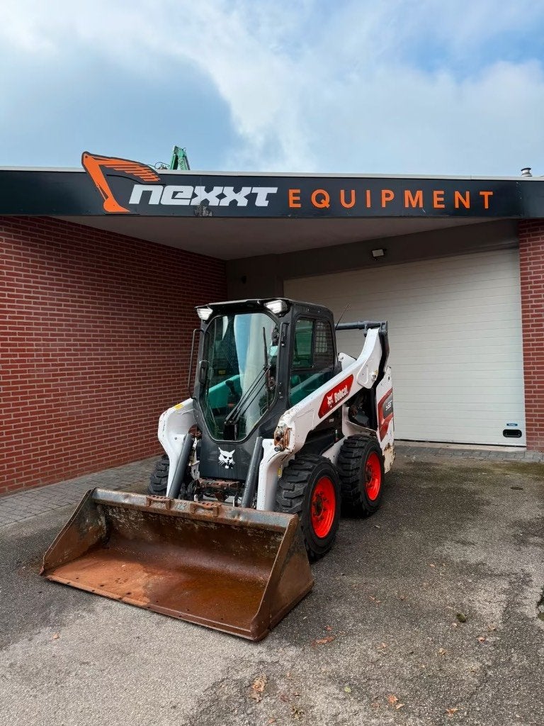 Bobcat S 66 (bj 2021), Wiellader of Shovel