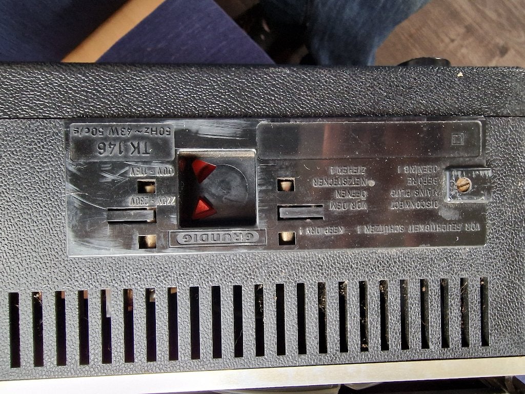Grundig bandrecorder, Ophalen, Bandrecorder, Met banden