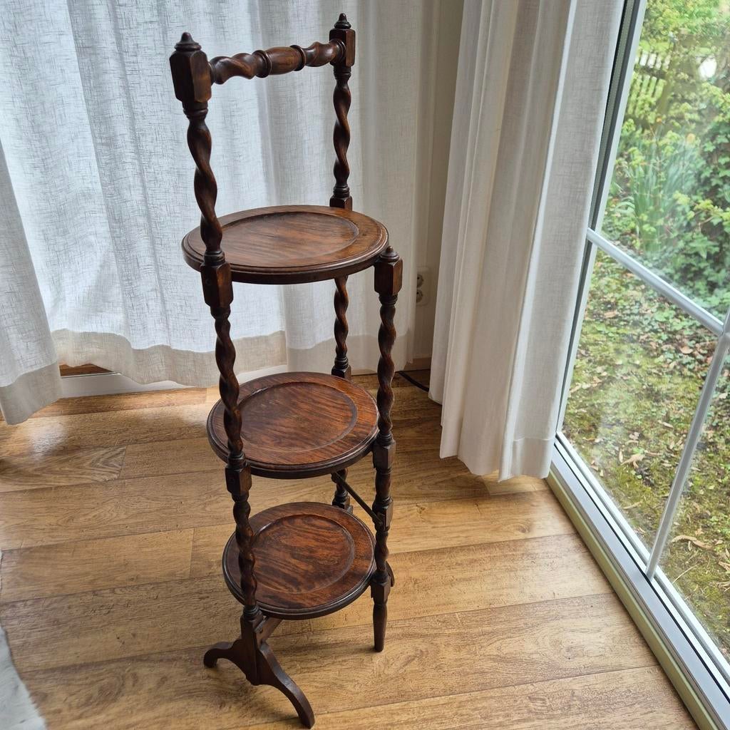 Antieke Engelse cake etagere inklapbaar, Ophalen