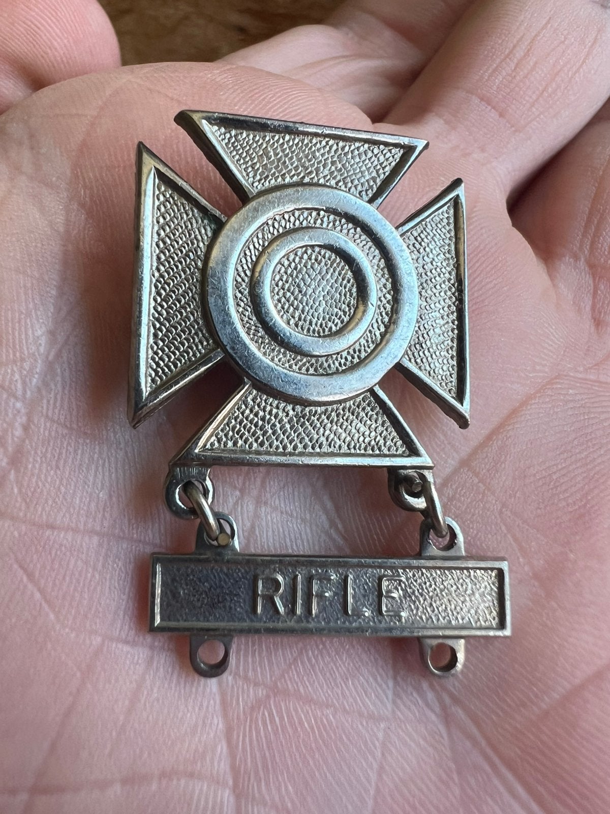 WO2 Amerikaans Marksmanbadge M1 Garand snowflake medaille, Amerika, Verzenden
