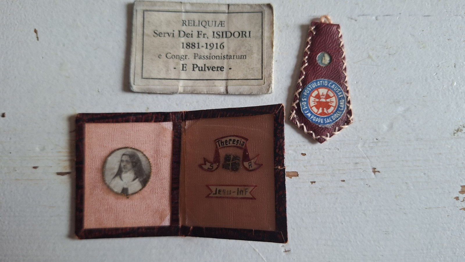 3 oude zakrelikwie'n zie foto's, Verzenden
