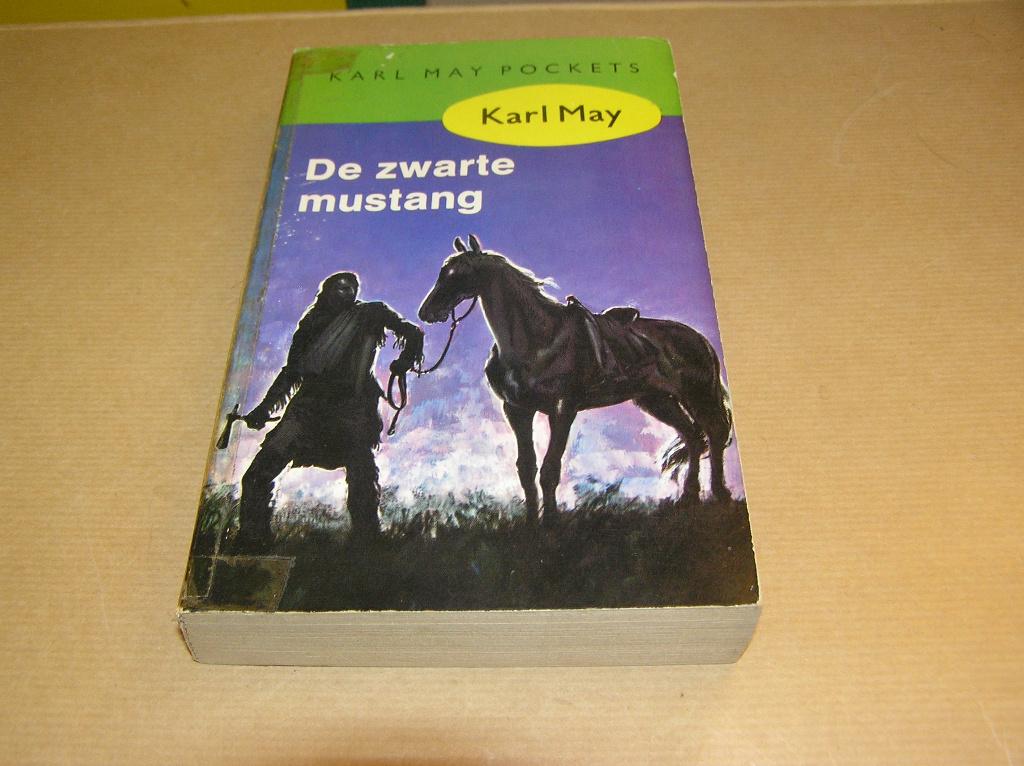 De zwarte mustang-Karl May, Ophalen of Verzenden, Gelezen, Karl May
