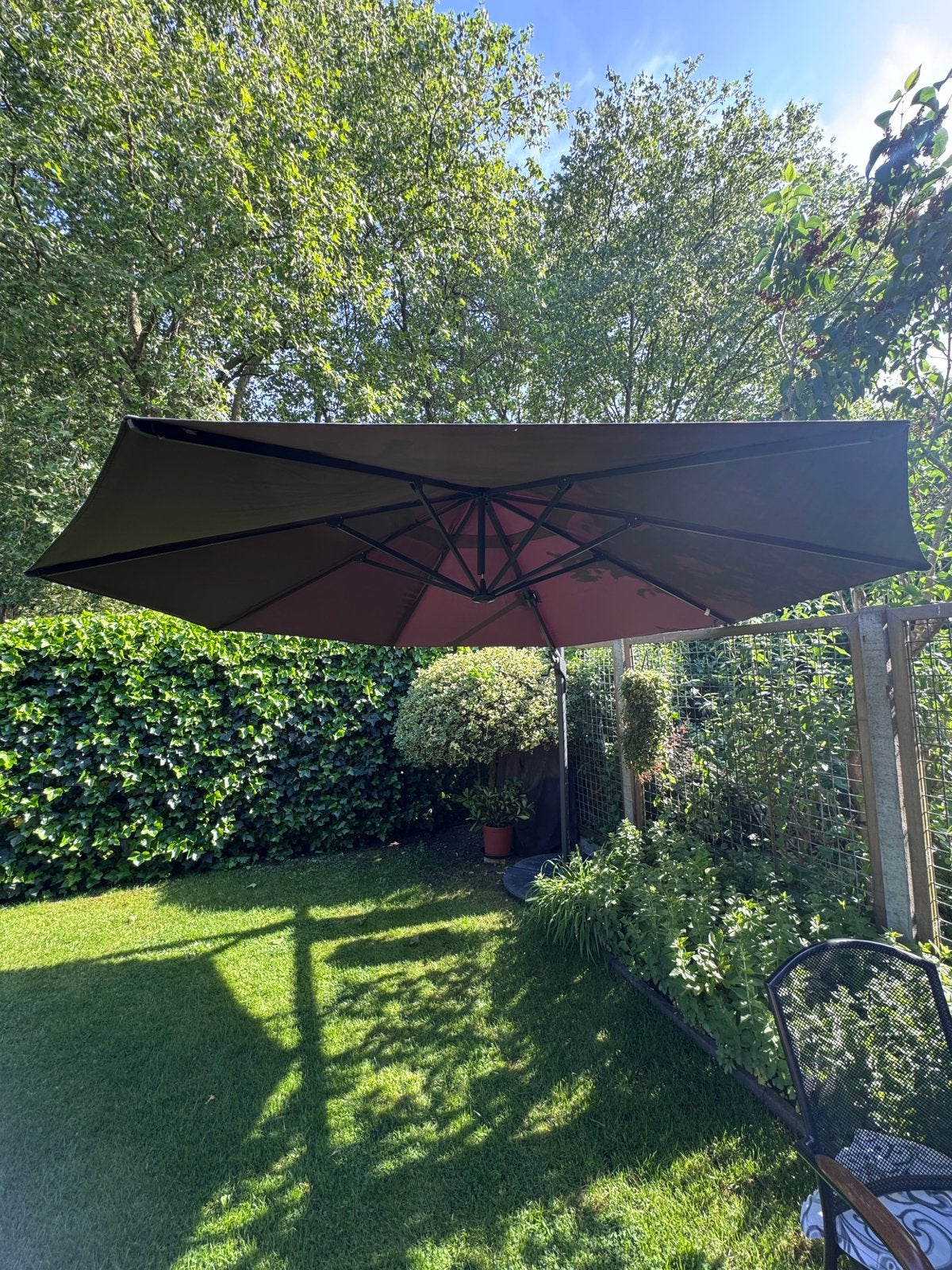 Lesli living super kwaliteit parasol zgan, Ophalen, Zo goed als nieuw