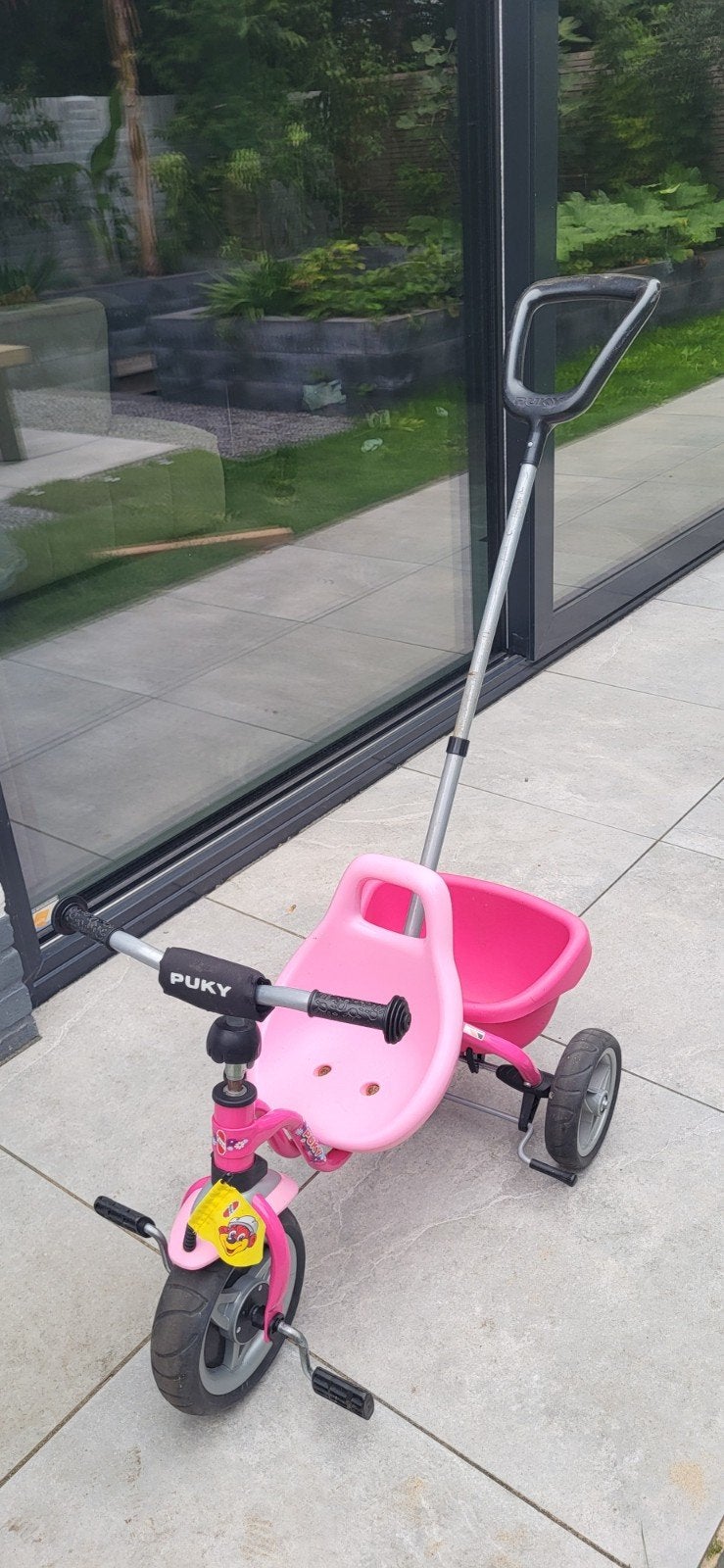 Foto 4 van Puky driewieler met duwstang - Roze