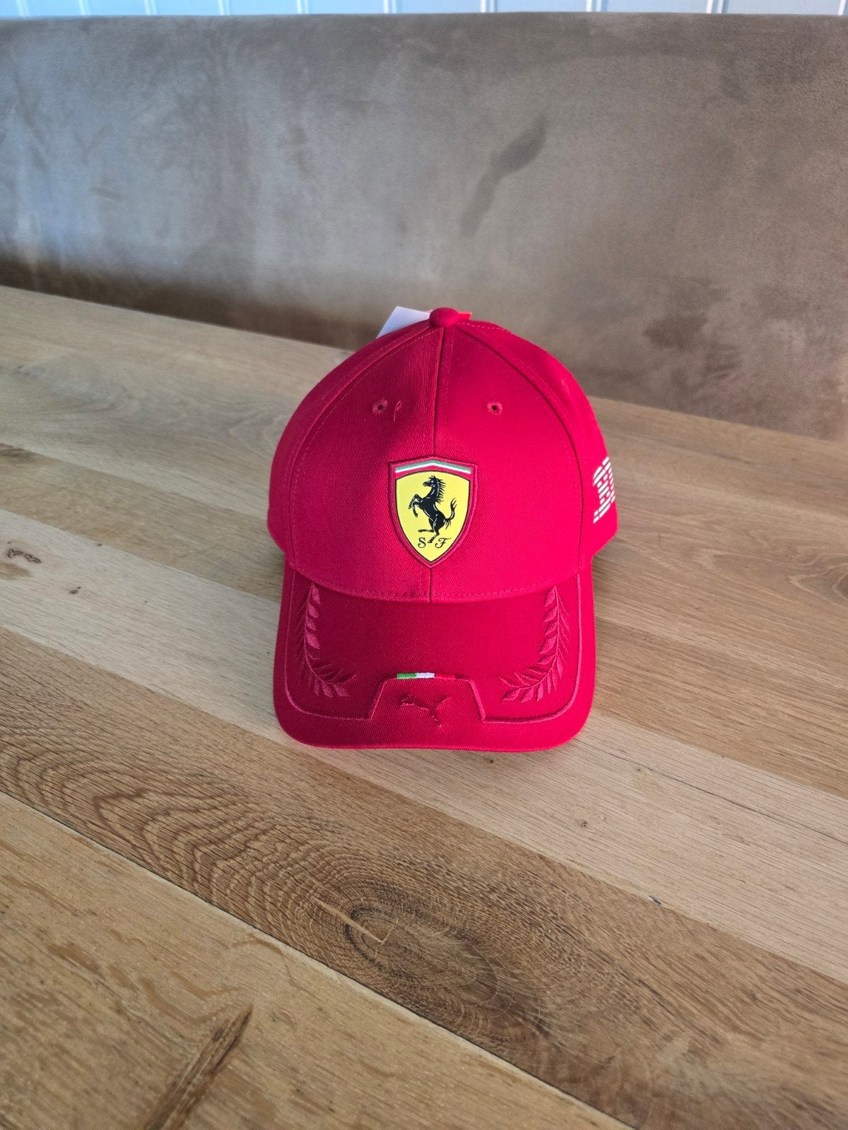 Nieuwe Ferrari F1 Pet - Rood met IBM logo, Ferrari, Nieuw, Pet, One size fits all