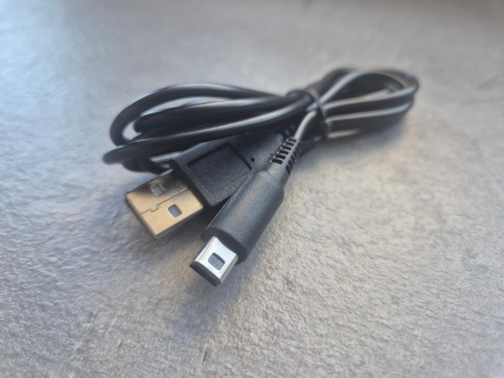 Universele Nintendo 3DS/DSi Oplader USB Kabel, Ophalen of Verzenden, Gebruikt, Overige modellen, Oplader of Kabel