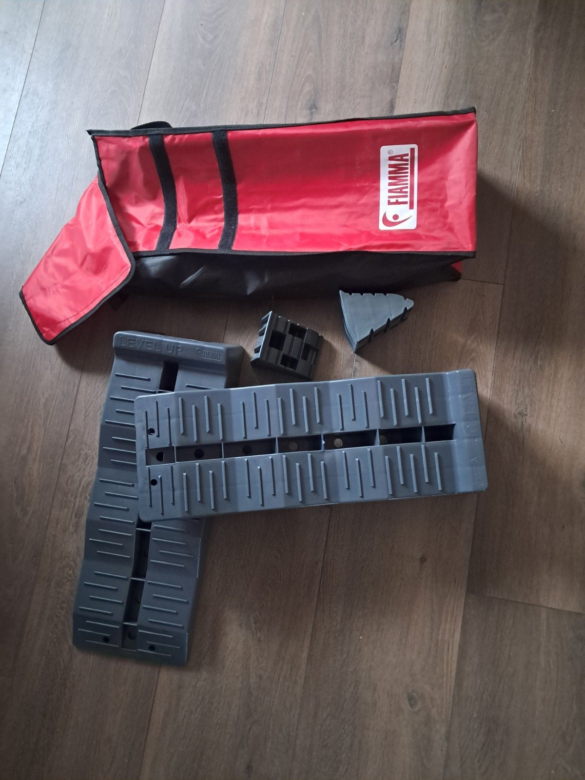 caravan leveler, Ophalen, Nieuw