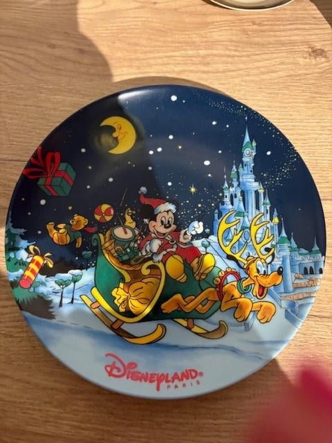 verzamebord van Disneyland parijs    zie tekst, Ophalen of Verzenden