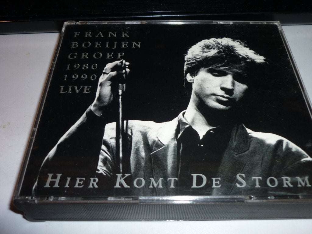 Frank Boeijen Groep - Hier Komt De Storm (1980-1990 Live), Inclusief doosje, Ophalen of Verzenden, Zo goed als nieuw, Live-album