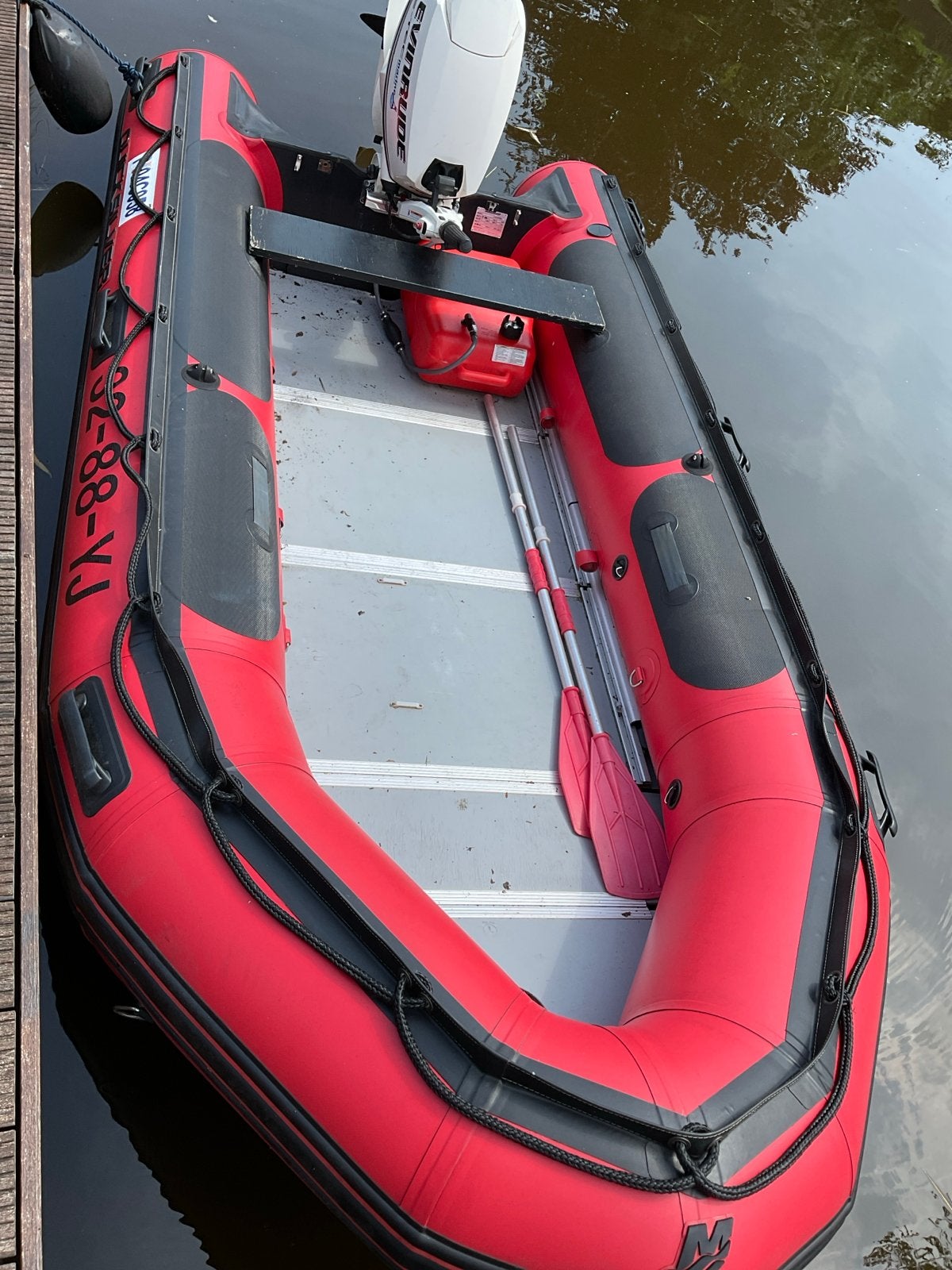 Foto 3 van Rubberboot Quicksilver HD 380 + 25pk e tec + trailer + xtras