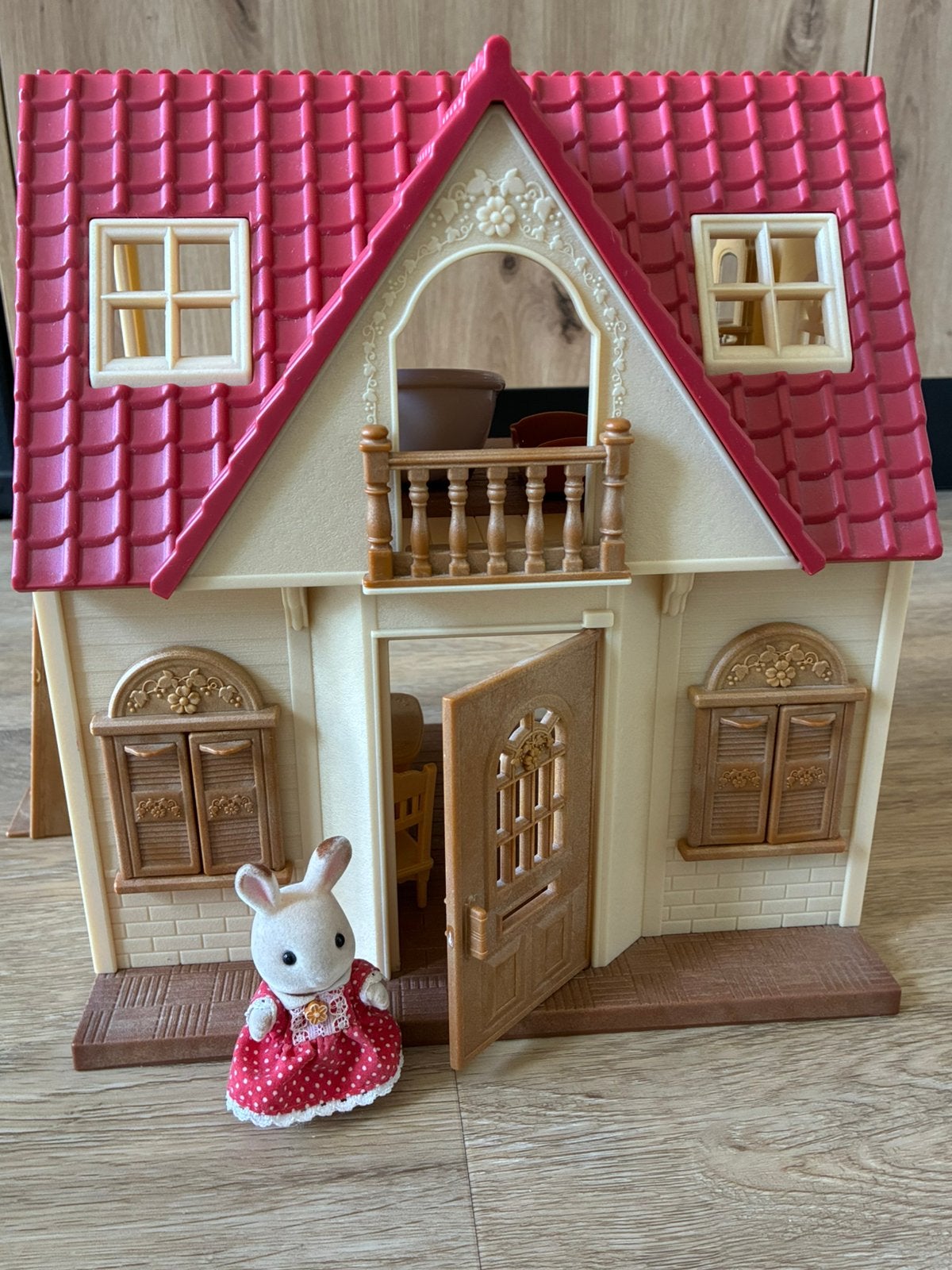 Sylvanian Families Startershuis incl 10 poppetjes, Ophalen, Gebruikt