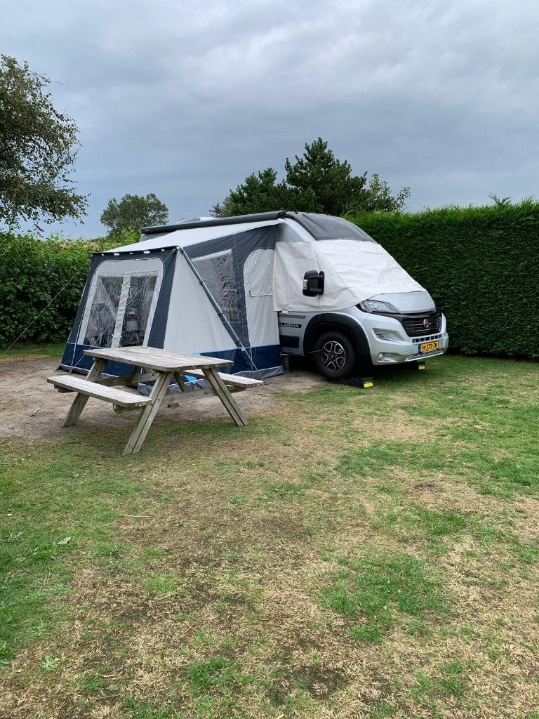 Voortent voor buscamper, Ophalen, Zo goed als nieuw