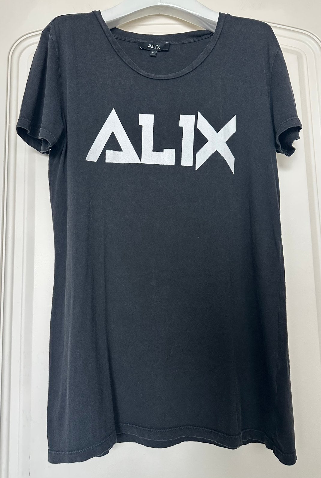 ALIX the label , zwart shirt met witte opdruk, M, Maat 38/40 (M), Zwart, Ophalen of Verzenden, Zo goed als nieuw