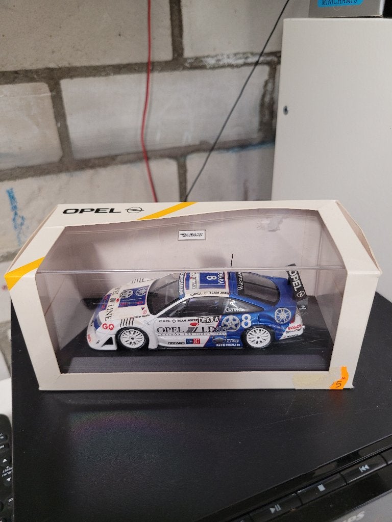opel calibra dtm minichamps 1:43 Gavin, Ophalen of Verzenden, Zo goed als nieuw, Auto, MiniChamps