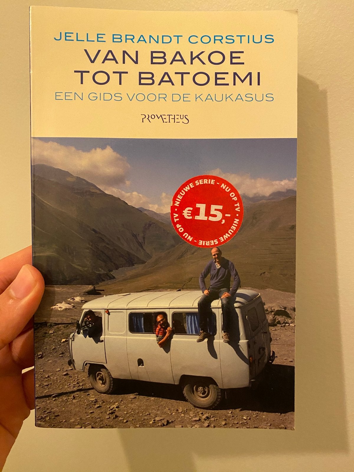 Van Bakoe tot Batoemi - Jelle Brandt Corstius, Overige merken, Ophalen of Verzenden, Zo goed als nieuw, Reisgids of -boek