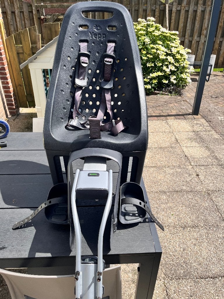Yepp Fietsstoel Achterzitje - Comfortabel en Veilig, Achterzitje, Yepp, Ophalen, 15 t/m 25 kg