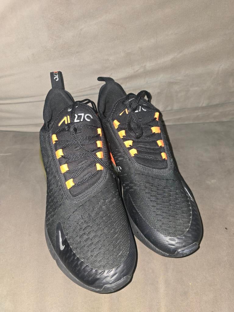 Nike Air Max 270 sneakers zwart met oranje accenten, Overige kleuren, Nike, Nieuw, Ophalen of Verzenden