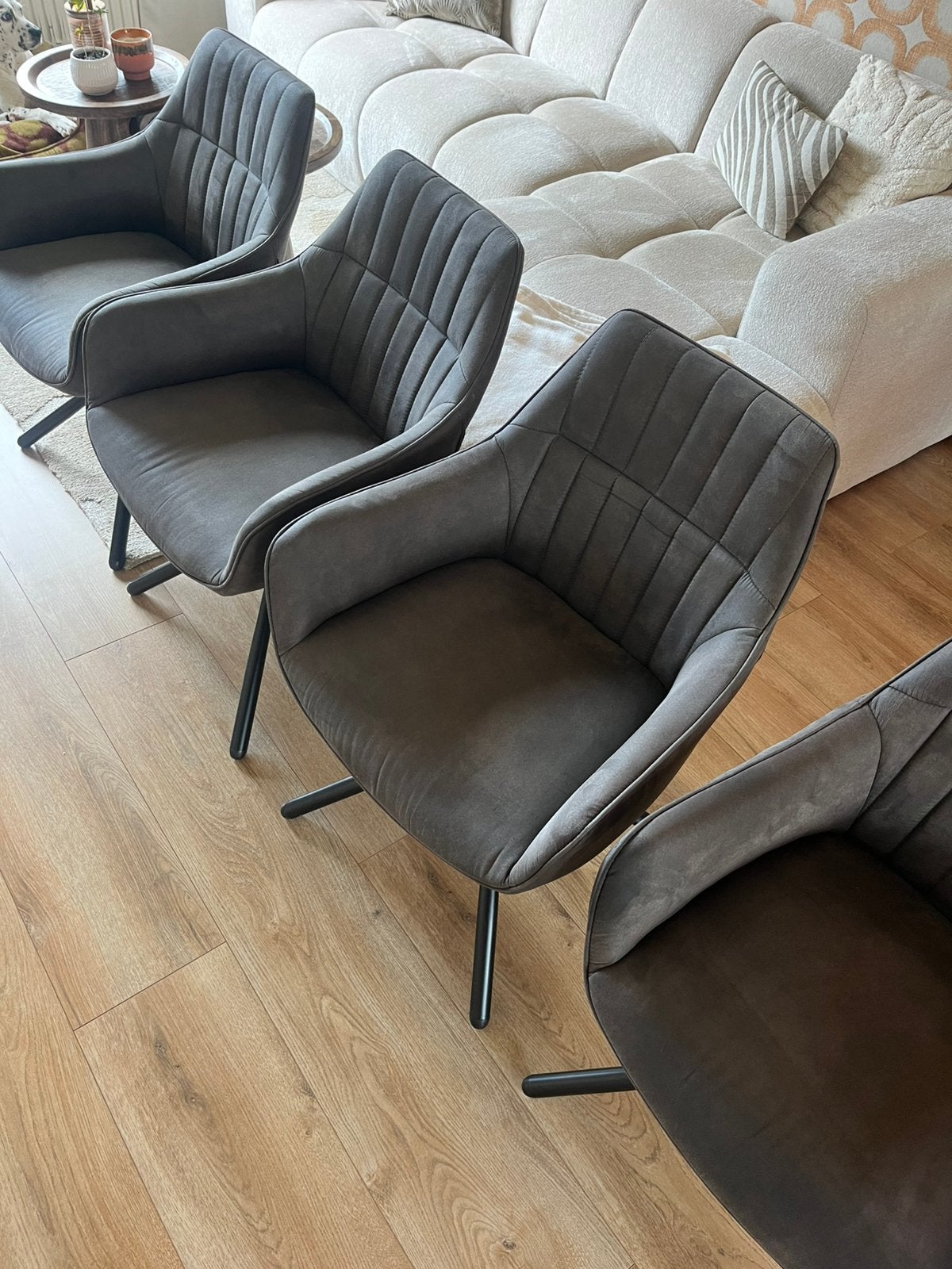 Set van 4 luxe draai eetkamerstoelen met armleuningen, Huis en Inrichting, Stoelen, Ophalen, Zo goed als nieuw, Vier