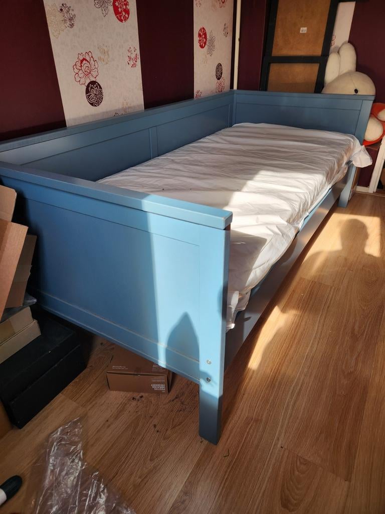 Blauw eenpersoonsbed, Ophalen, Gebruikt, 90 cm, Eenpersoons