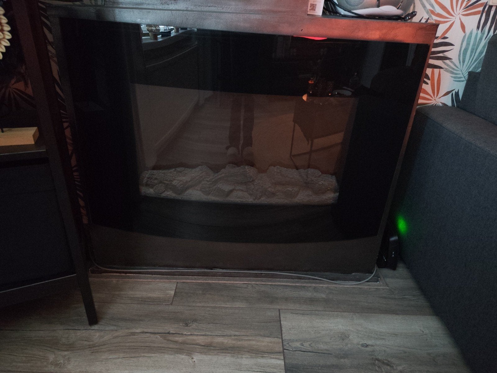 Elektrische wandhaard Valencia met warmte en sfeerlicht, Ophalen, Zo goed als nieuw, Vrijstaande haard, Elektrische haard