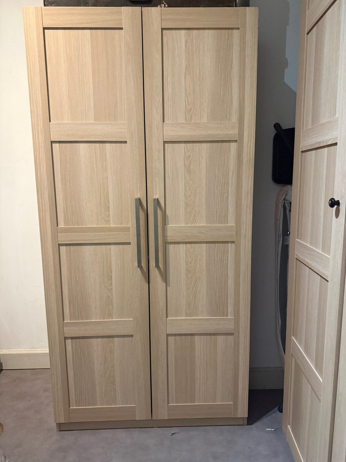 IKEA PAX 200 cm hoog, 100 breed, eiken paneeldeuren, Ophalen, 100 tot 150 cm, 200 cm of meer, Met plank(en)
