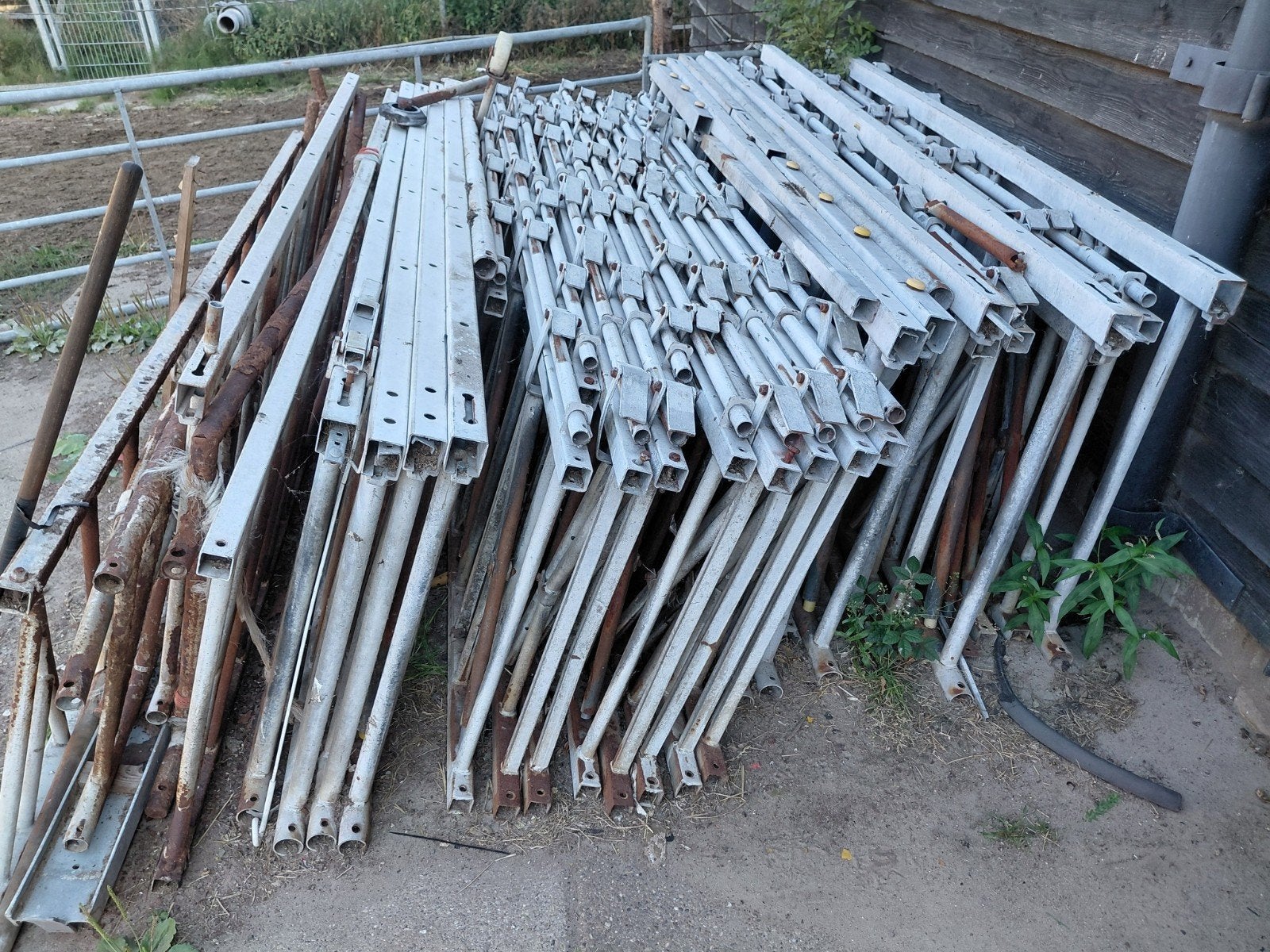 Diverse voerhekken 325 cm