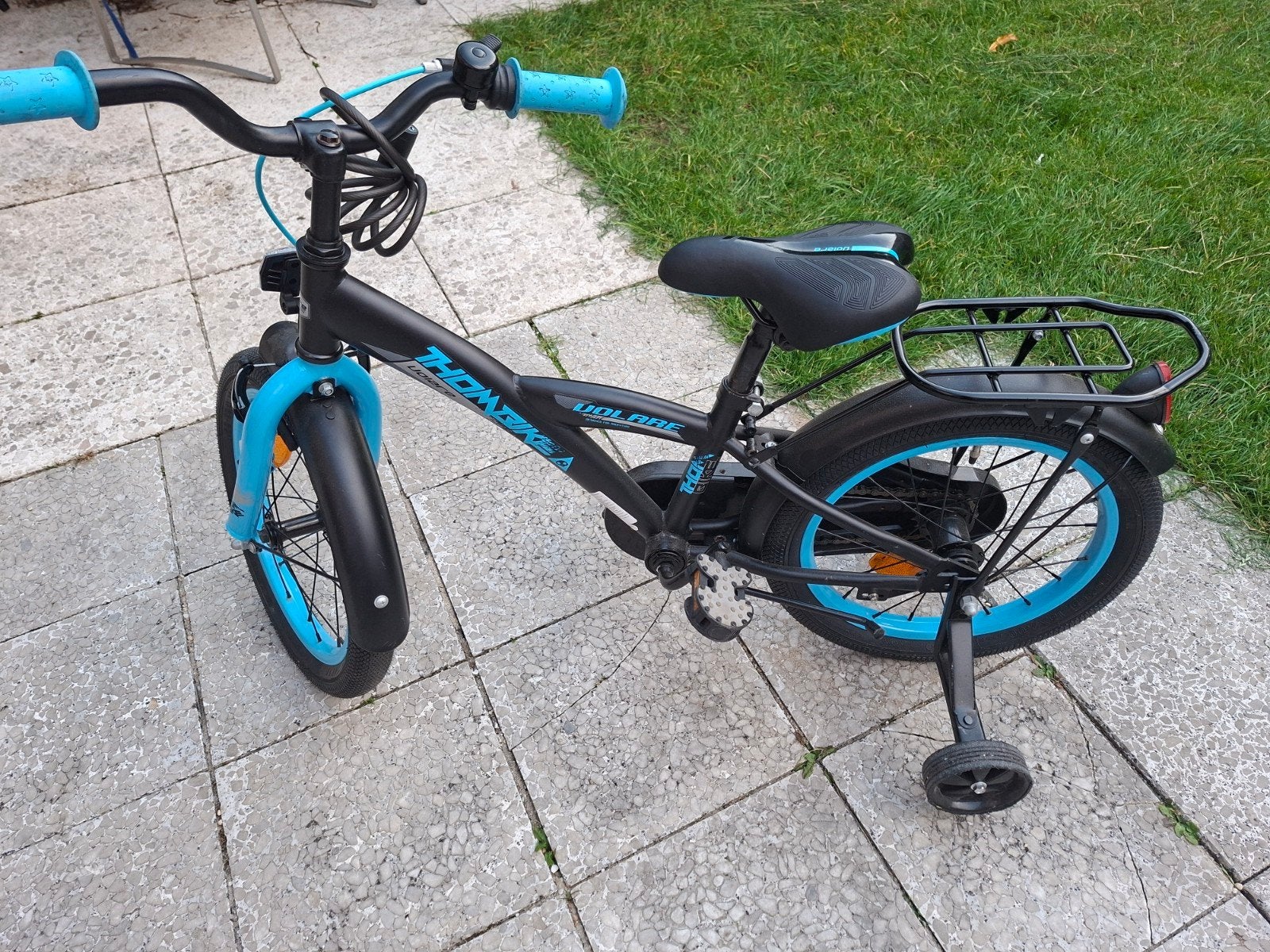 Thombike Polare kinderfiets 16 inch met zijwieltjes, Ophalen, Terugtraprem, Zijwieltjes, Thombike