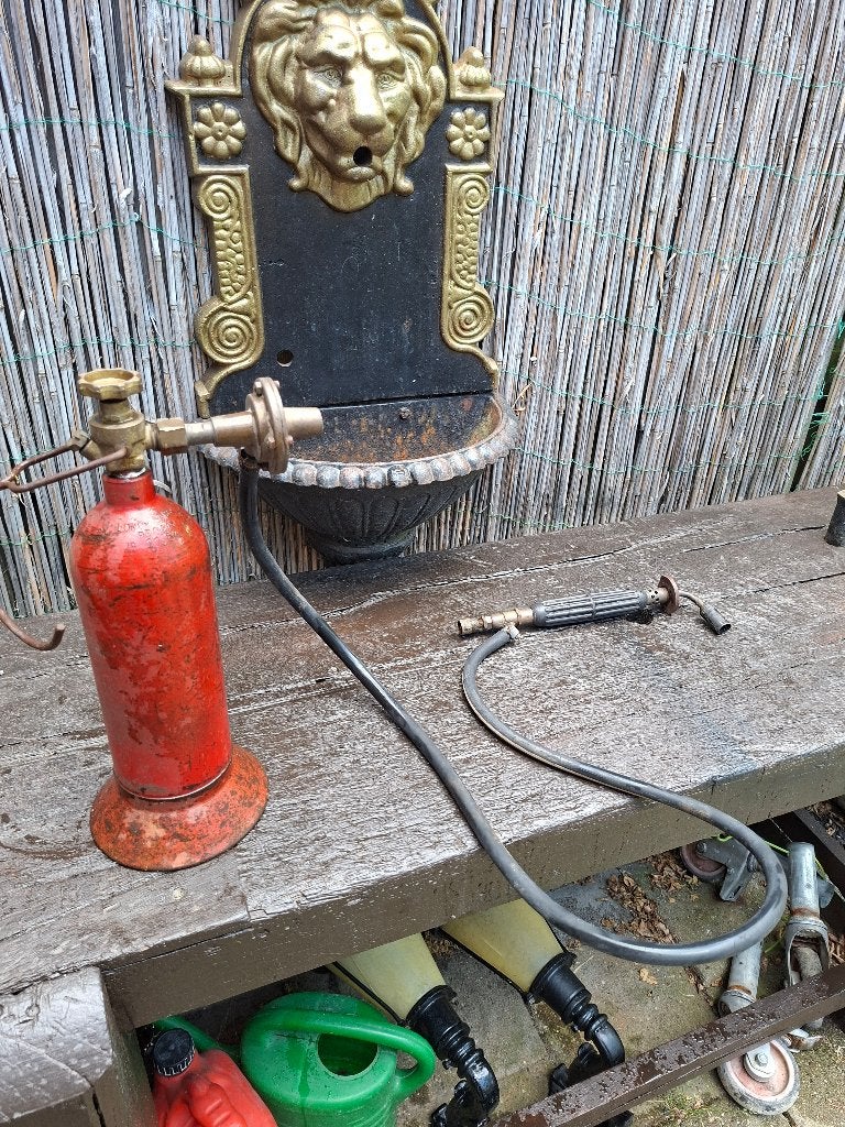 karwei gasfles -- karweifles loodgieter--met brander, Ophalen, Gebruikt, Overige typen, Overige merken
