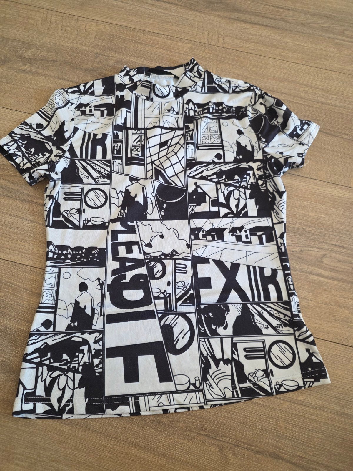 T-shirt, Zwart, Ophalen of Verzenden, Zo goed als nieuw, Korte mouw