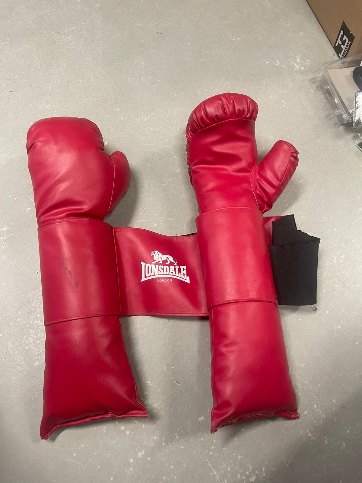 Lonsdale bokshandschoenen voor techniektraining, Ophalen of Verzenden, Gebruikt, Bokshandschoenen